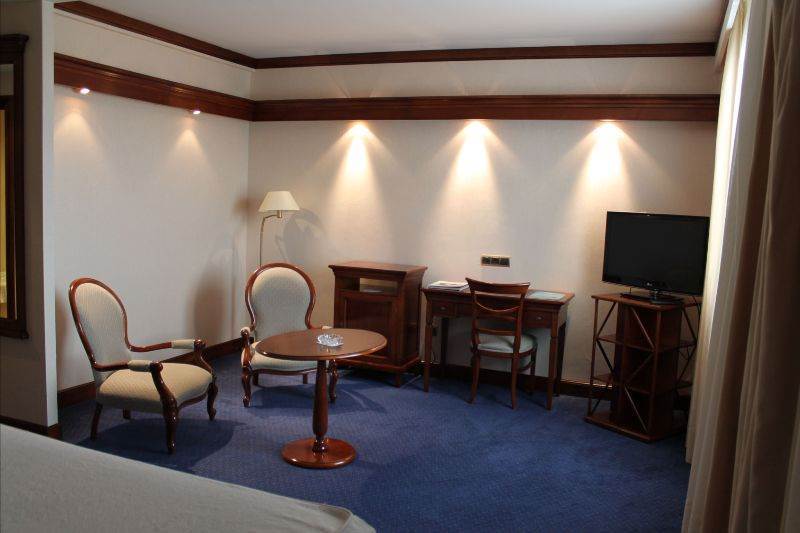 Hotel Villa De Almazán Екстериор снимка